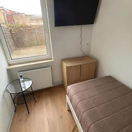 Ganze Fuer Bis Zu 10 Personen Nahe Berlin *