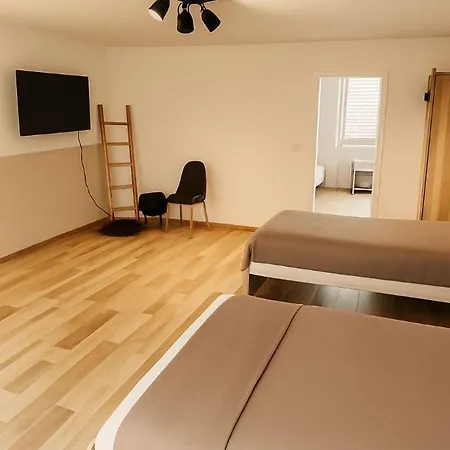 Ganze Fuer Bis Zu 10 Personen Nahe Berlin Holiday home Nauen